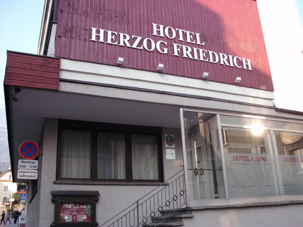 Hotel Herzog Friedrich Блуденц Екстериор снимка